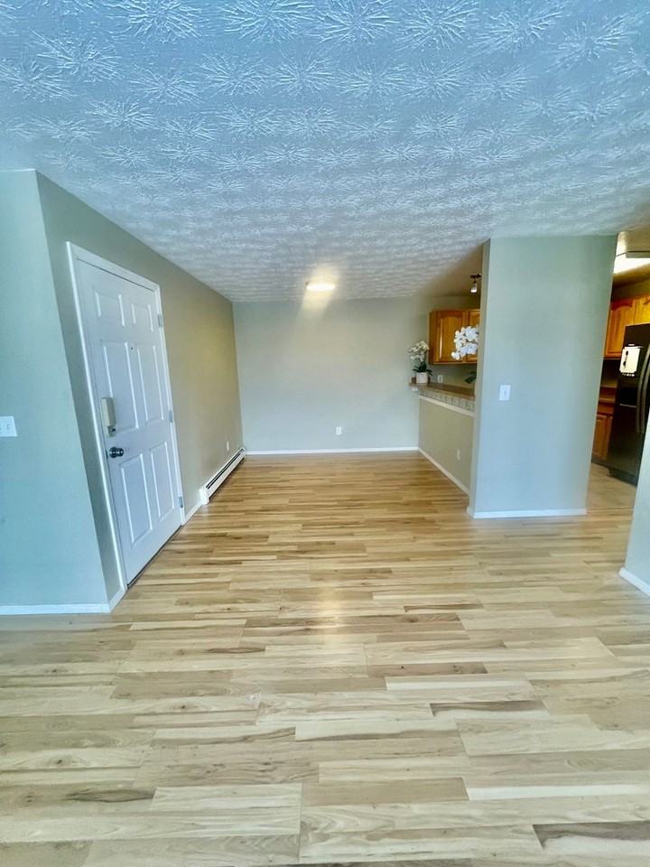 329 E 14th Ave #14 - Photo 7 of 21