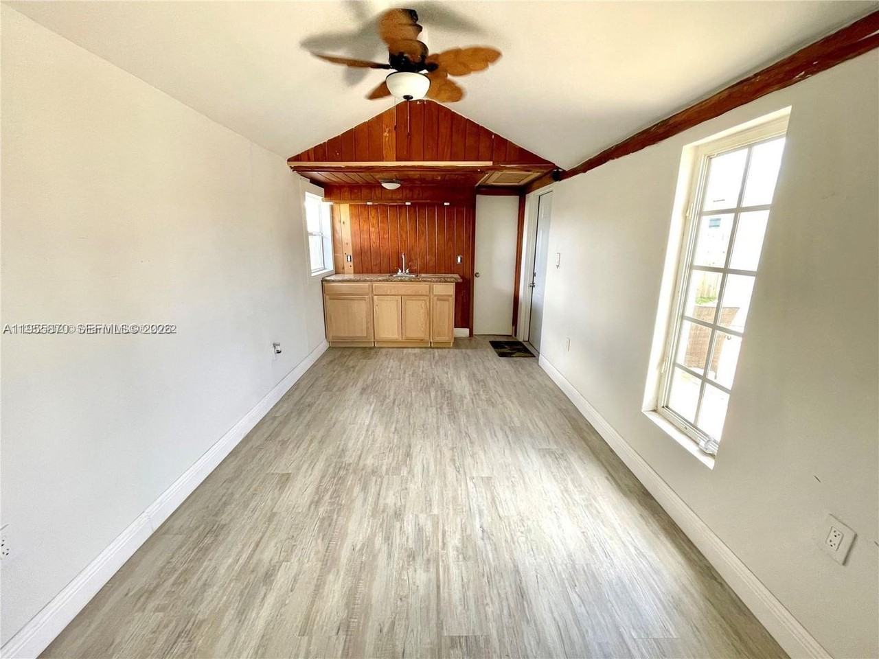 7150 Coolidge St - Photo 6 of 15