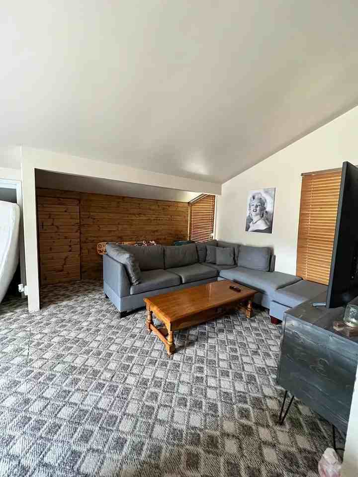 791 W Mountain View Dr - Photo 7 of 14