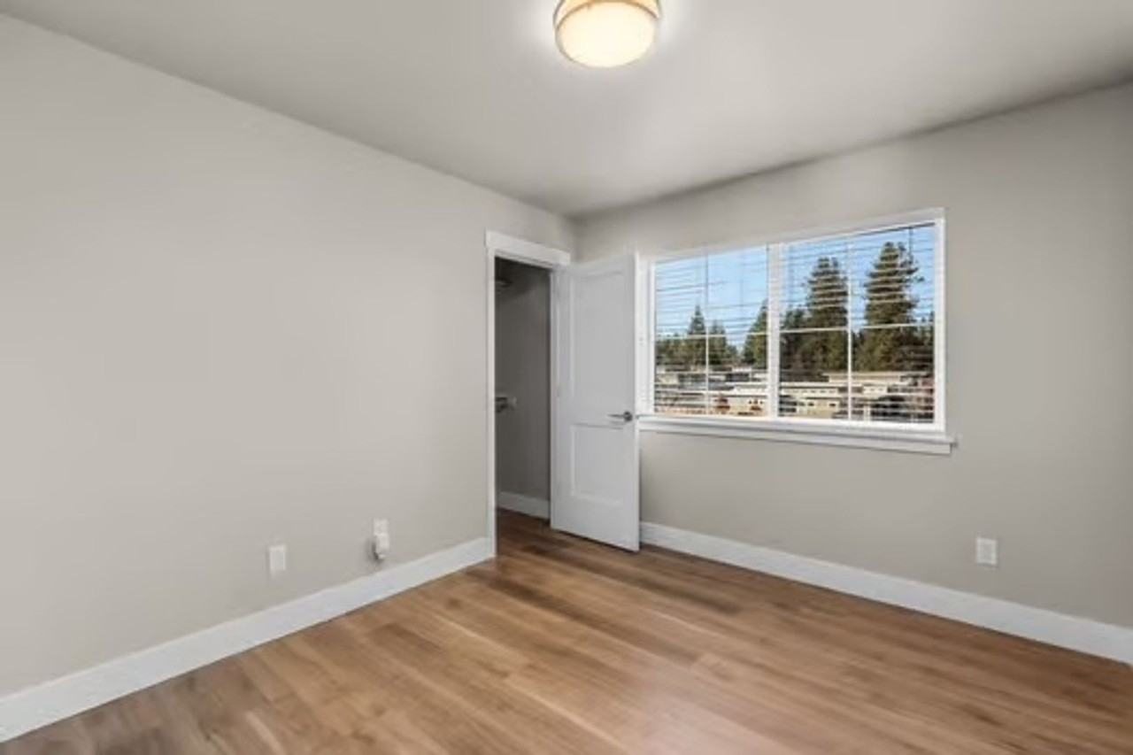 63278 NW Ski Lane - Photo 5 of 50