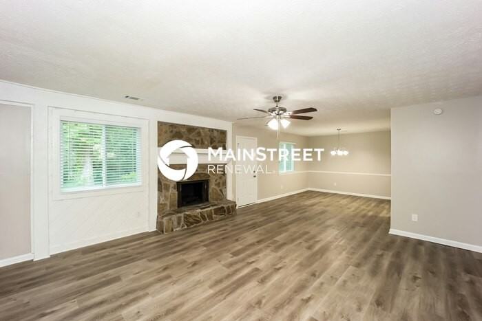 7426 Dartmouth Ct - Photo 4 of 17