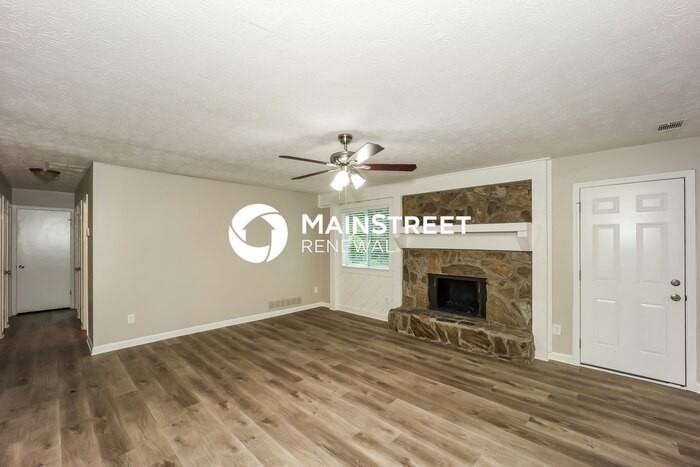 7426 Dartmouth Ct - Photo 5 of 17