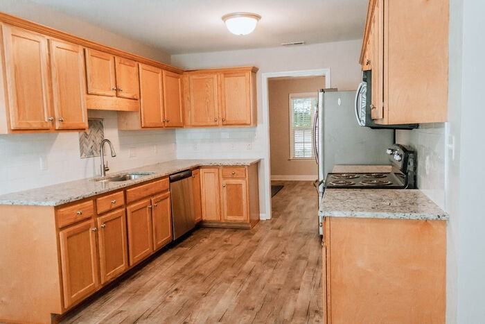 120 Gatwick Ct - Photo 3 of 10