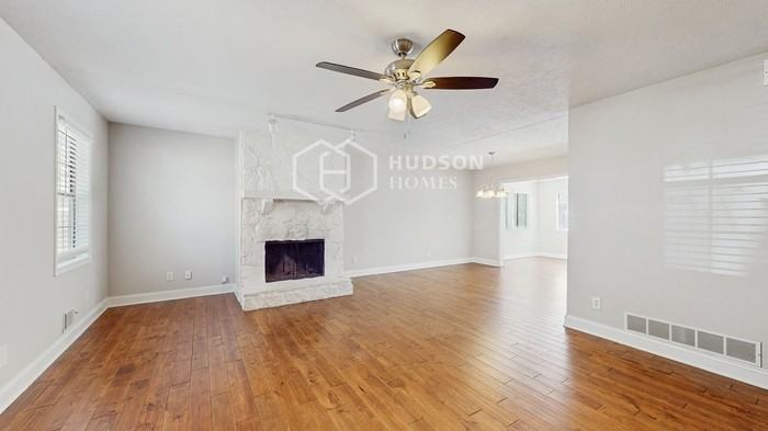 311 Wiley Ct Sw - Photo 3 of 31