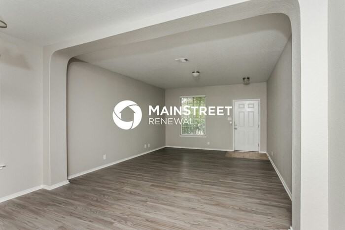 205 Sunset Hts - Photo 4 of 17