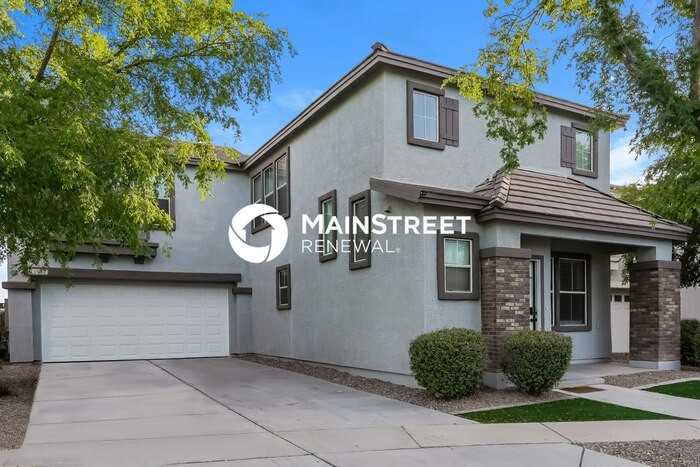 11954 W Belmont Dr - Photo 4 of 17