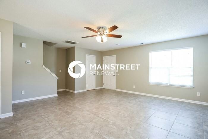 6214 Creekbrooke Ct - Photo 2 of 17