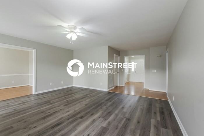 6301 Bonnybrook Ct - Photo 4 of 15