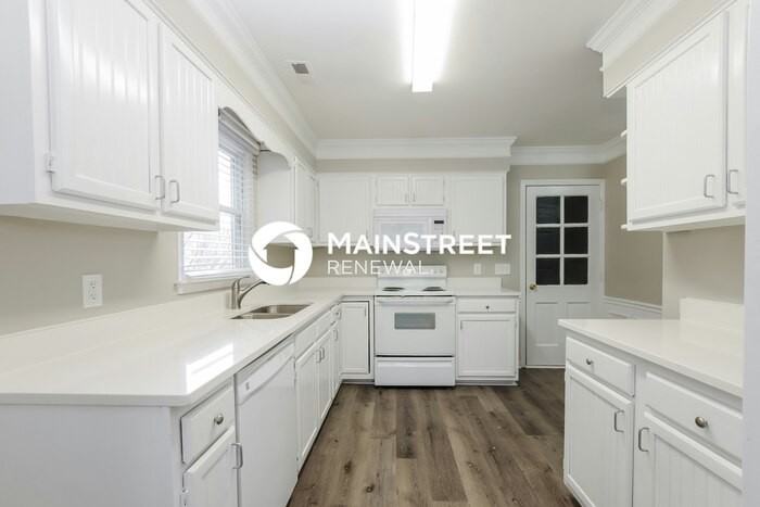 6301 Bonnybrook Ct - Photo 6 of 15