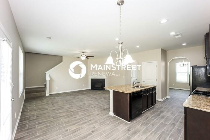 6372 Woodwell Dr - Photo 7 of 17