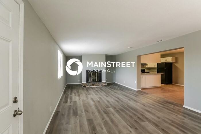 1347 W 7th Dr - Photo 5 of 16