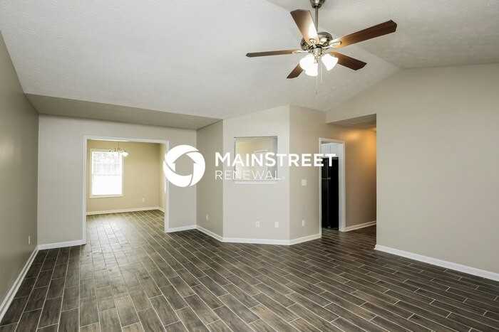 420 Foxdale Rd - Photo 3 of 16