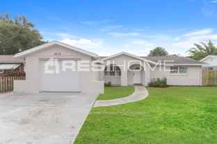 8712 Roble Way - Photo 1 of 1