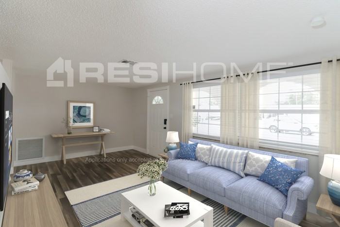 8712 Roble Way - Photo 6 of 18