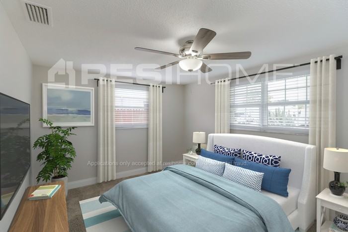 8712 Roble Way - Photo 7 of 18