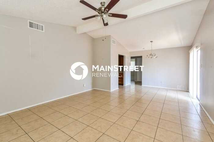 7202 Brandyridge - Photo 2 of 16