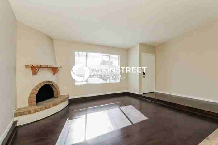 4210 E Evans Dr - Photo 4 of 16