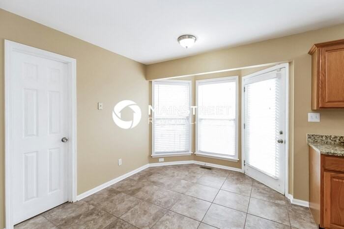 3003 Christiana Woods Ct - Photo 5 of 15