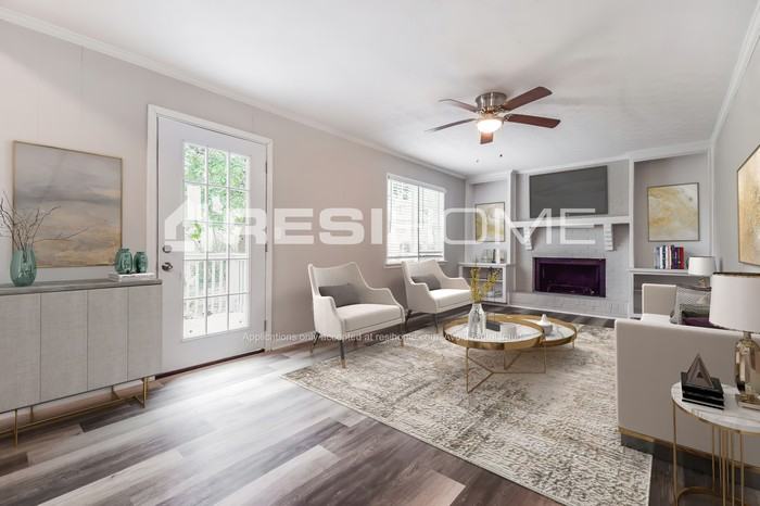 1076 Martin Rd - Photo 6 of 17