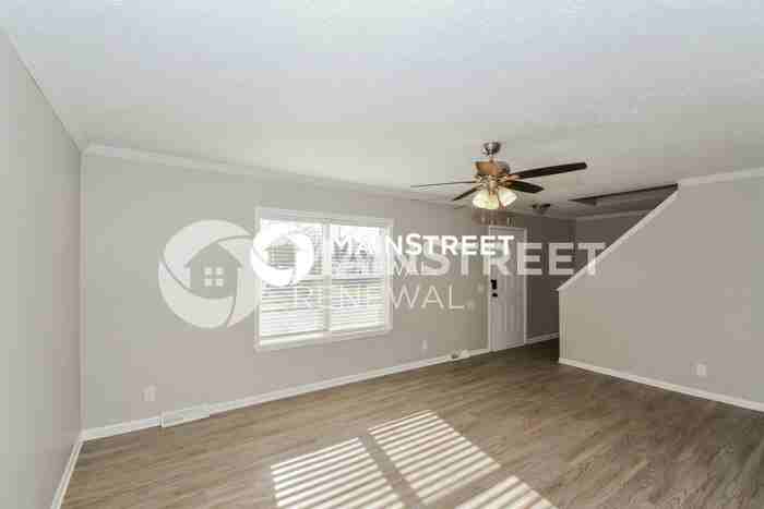 2003 Somerset Pl - Photo 6 of 17