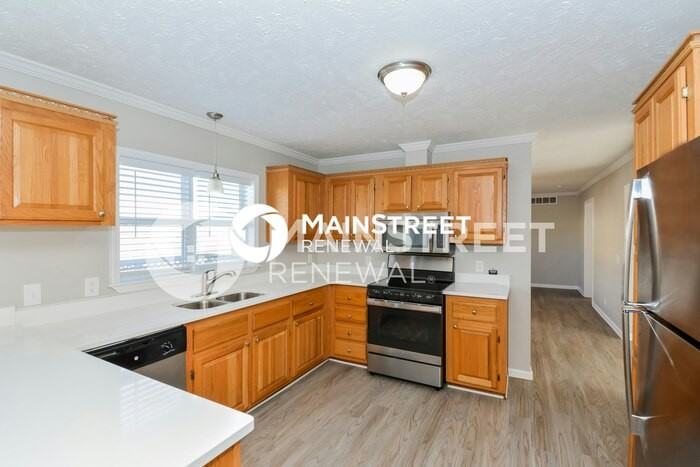 2003 Somerset Pl - Photo 7 of 17