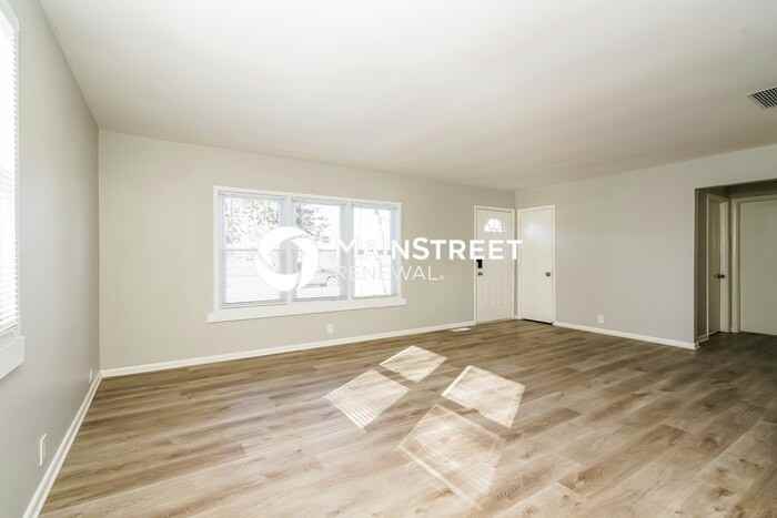 2755 Ralston Ave - Photo 3 of 16