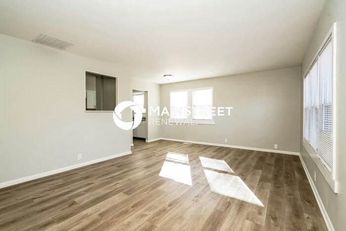 2755 Ralston Ave - Photo 7 of 16