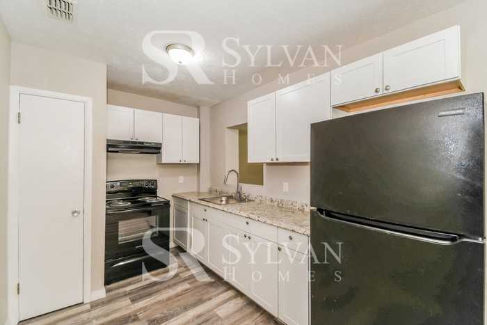 2334 Firestone Rd - Photo 7 of 16