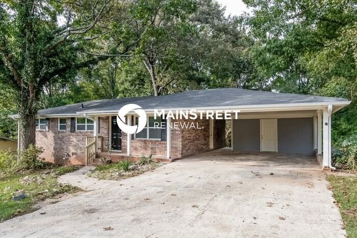 6200 King Arthur Dr - Photo 2 of 15