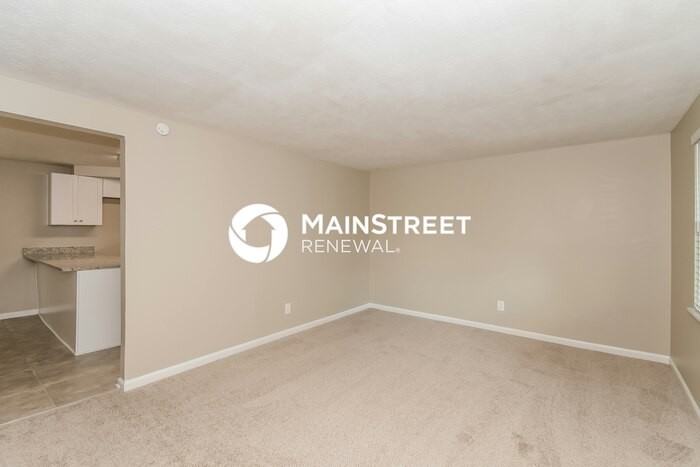 6200 King Arthur Dr - Photo 3 of 15