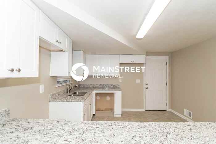 6200 King Arthur Dr - Photo 7 of 15