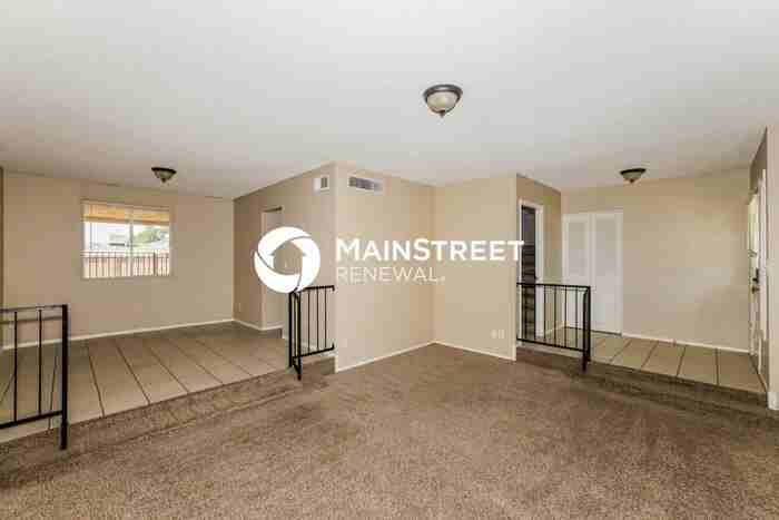 5732 N 41st Ave - Photo 5 of 15