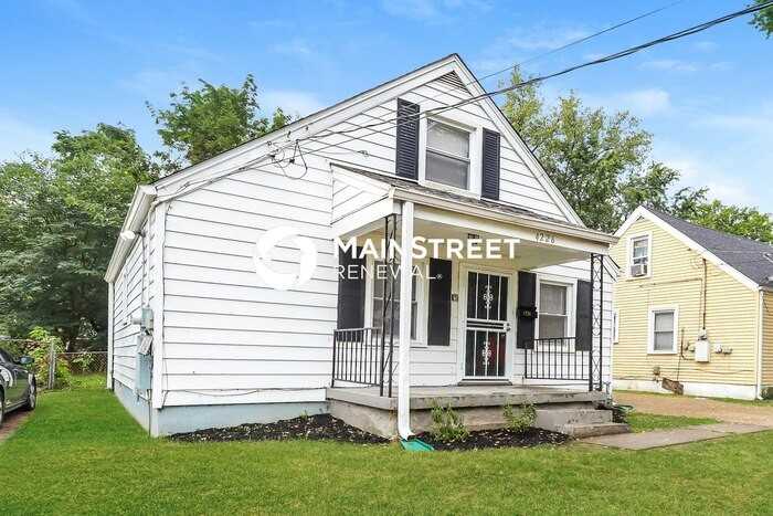 4226 Grand Ave - Photo 5 of 17