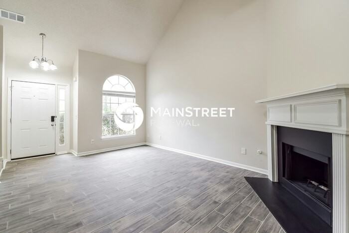 4180 Clarks Trl - Photo 5 of 17