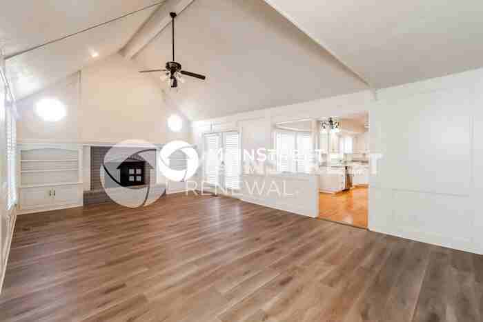 1122 E Sleepy Hollow Dr - Photo 5 of 18