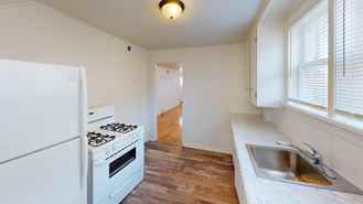 1016 1/2 N 13th St - Photo 1 of 1