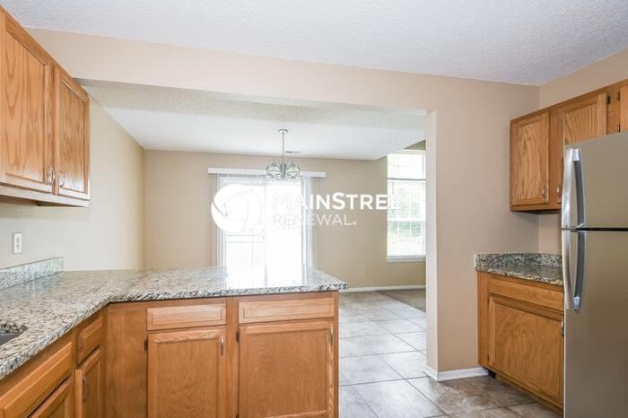 3939 Narrowleaf Ct - Photo 6 of 16