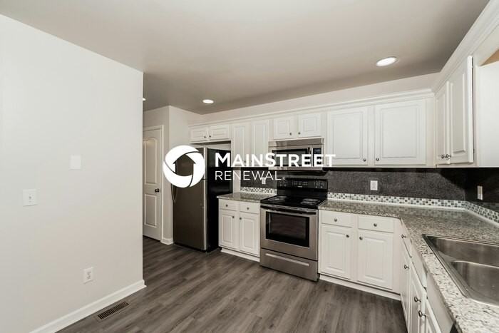 1055 Sky View Ln - Photo 7 of 17