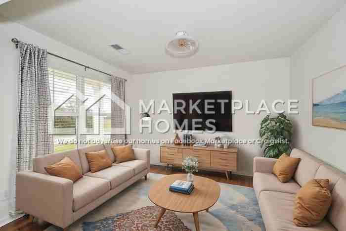 1623 Sliger St - Photo 5 of 32