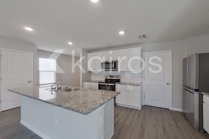 8644 Sw 44th Ct - Photo 7 of 30