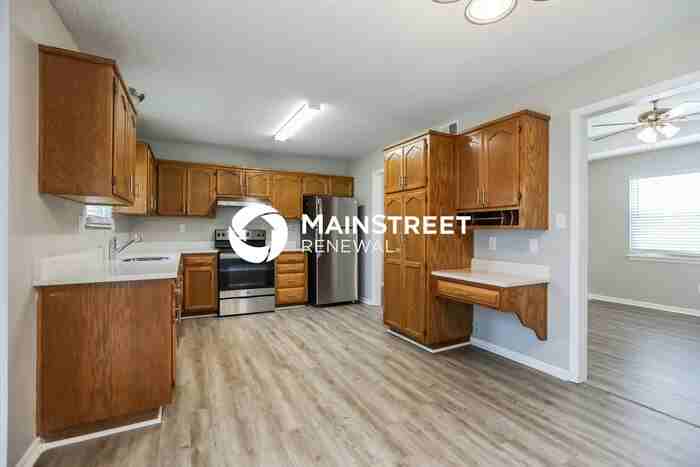 113 Cross Creek Ln - Photo 5 of 17