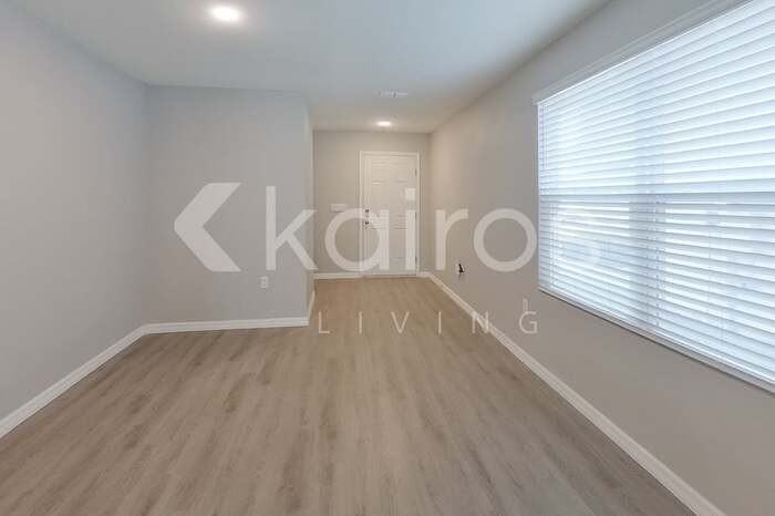 8684 Sw 44th Ct - Photo 7 of 26