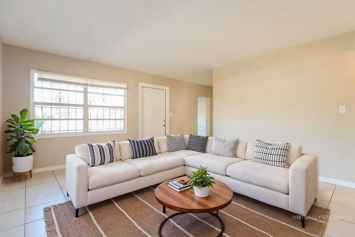 625 58th St S - Photo 6 of 15