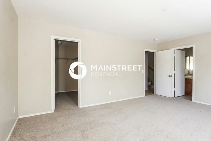 12609 W Larkspur Rd - Photo 7 of 20