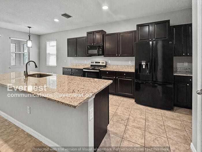 11602 Warren Oaks Pl - Photo 6 of 29