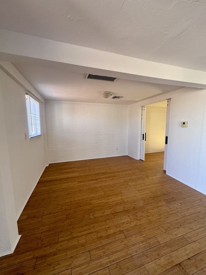 3156 E Towner St #2 - Photo 7 of 35