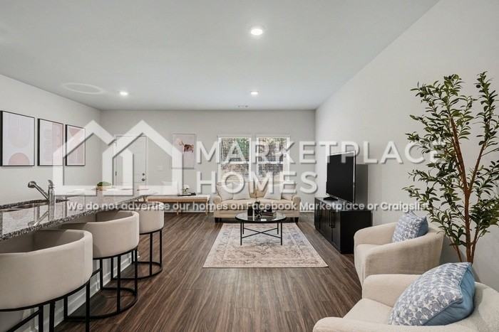 302 Oakwood Dr Nw - Photo 6 of 27