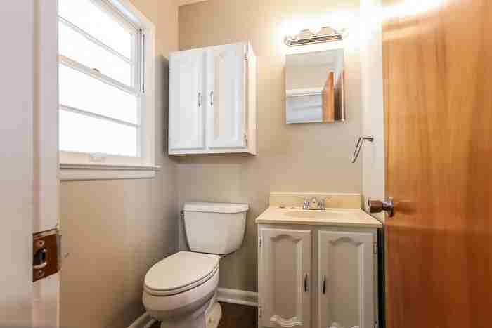 3815 Idlewild Ave - Photo 7 of 9