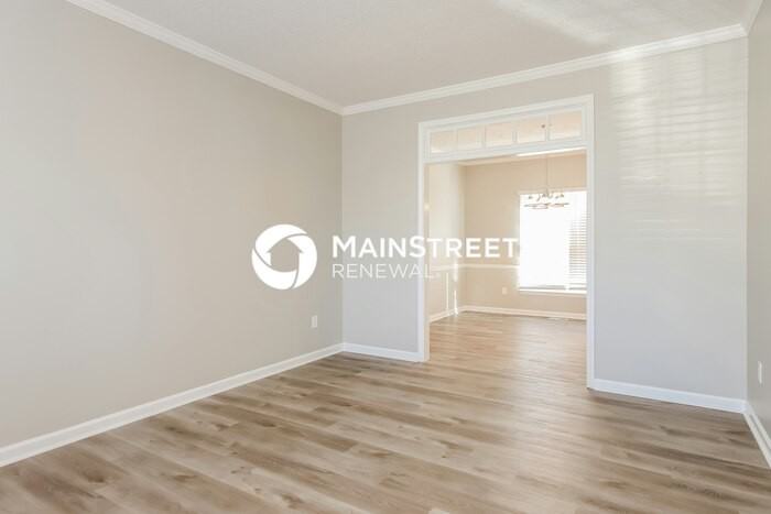 816 Falling Wind Ct - Photo 4 of 17