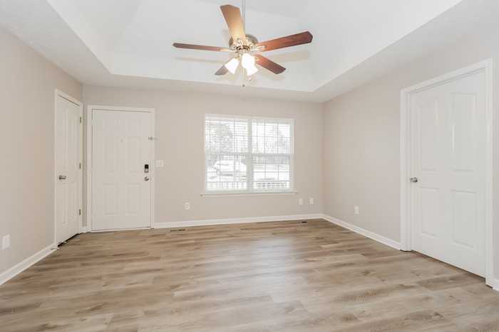 5608 Jernigan Ln - Photo 2 of 15